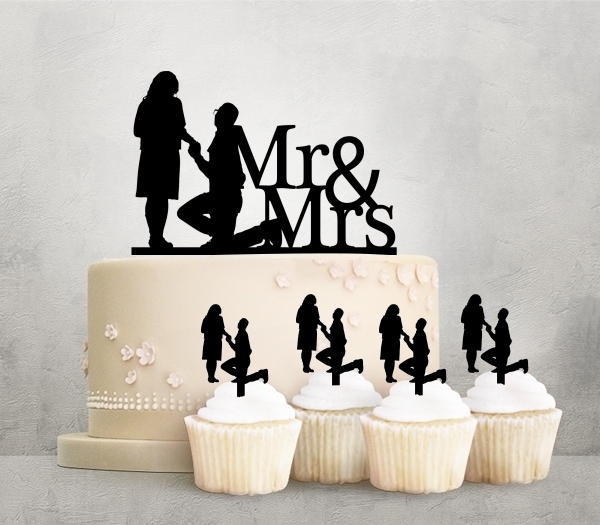 Desciption Mr and Mrs Romantic Propose Cupcake